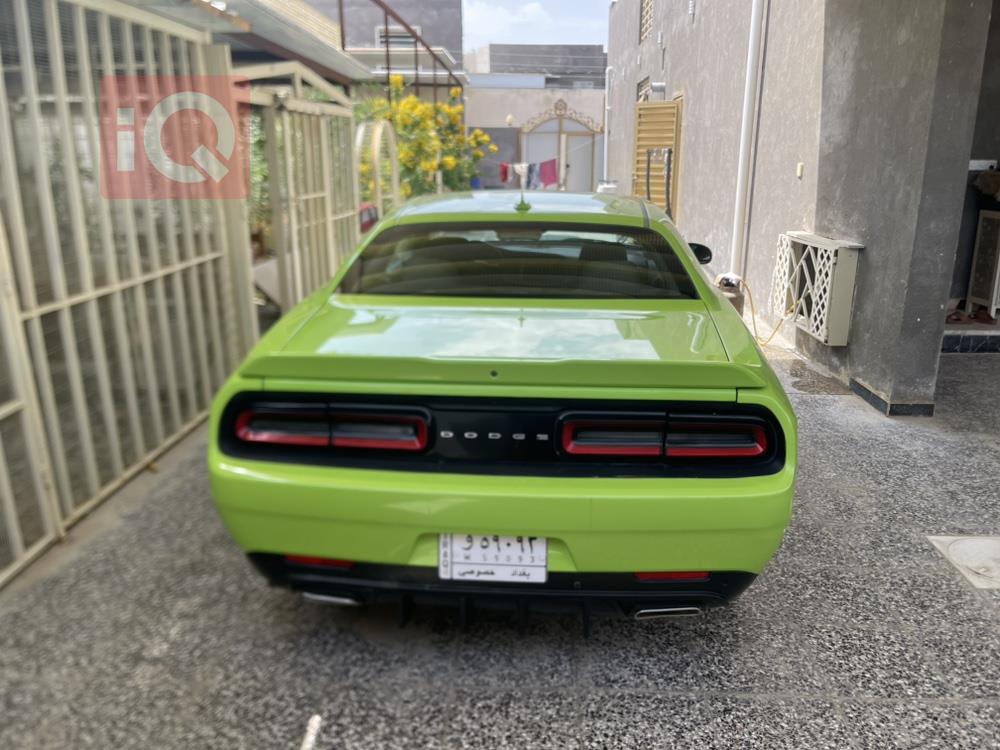 Dodge Challenger
